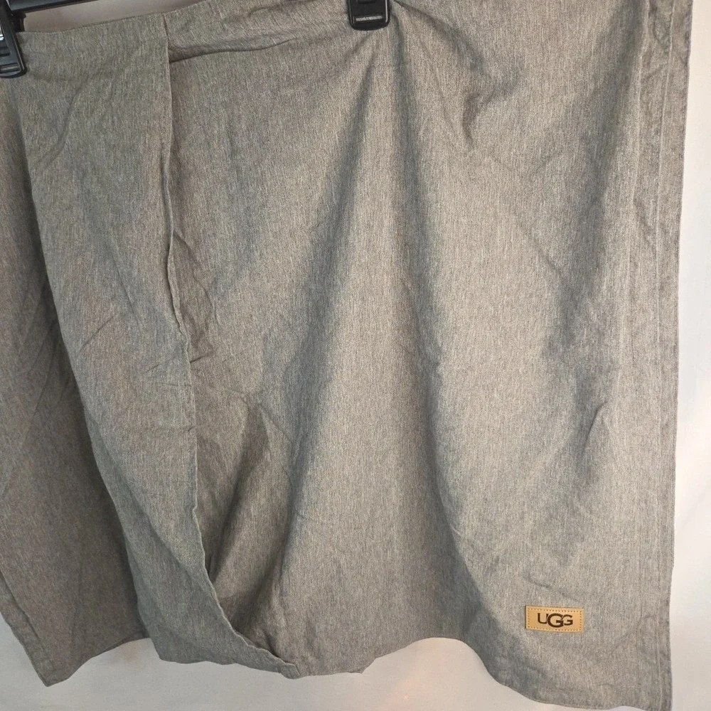 UGG Standard Pillow Sham Cover Gray Rectangle Solid